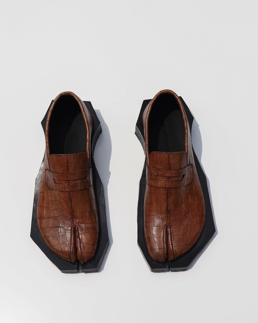 Okwute Brown Tabi Loafers