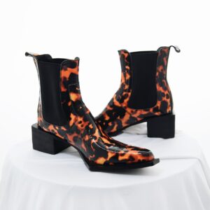 Aura Lava Boot