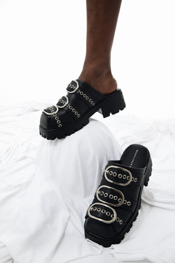 Aura Buckle/Eyelet Mule