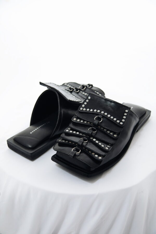 Aura Stacked Slides (Black)