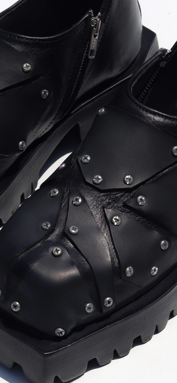 SCREW